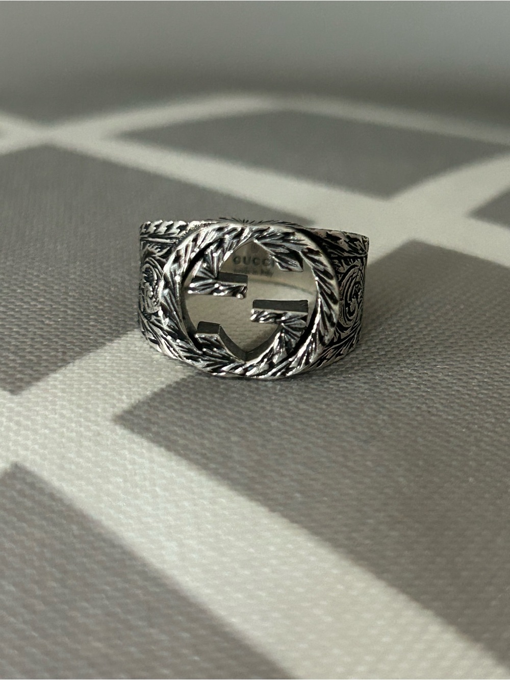Gucci Sterling Silver Interlocking G Paisley Ring size 6 1/2